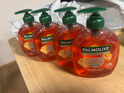 298661 - PALMOLIVE - Sapun Higjienë+ Familjar 6x300ml - sapun i lëngshëm për pastrim të butë të duarve