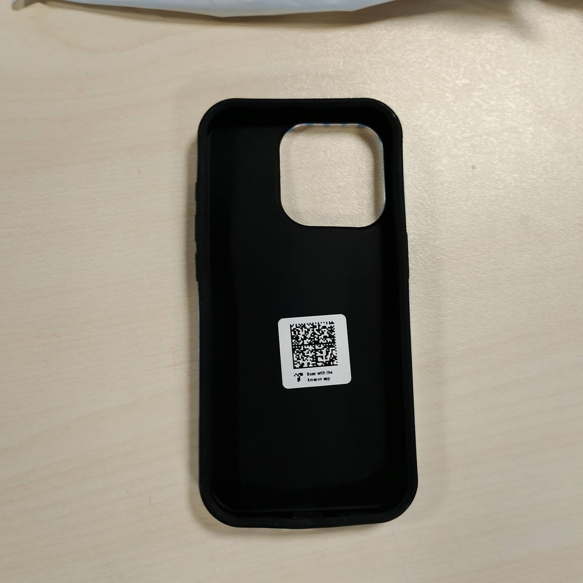 305447 - Mbështjellës për iPhone 15 Pro Ciao Bella, me vija blu limoni, ngjyrë vere italiane