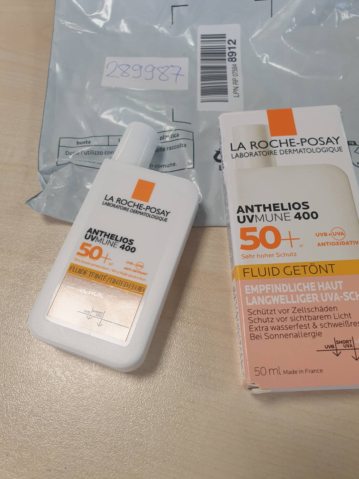 289987 - LA ROCHE-POSAY Anthelios Fluid Invisible UVMune 400 SPF 50+ për lëkurë të ndjeshme, 50 ml