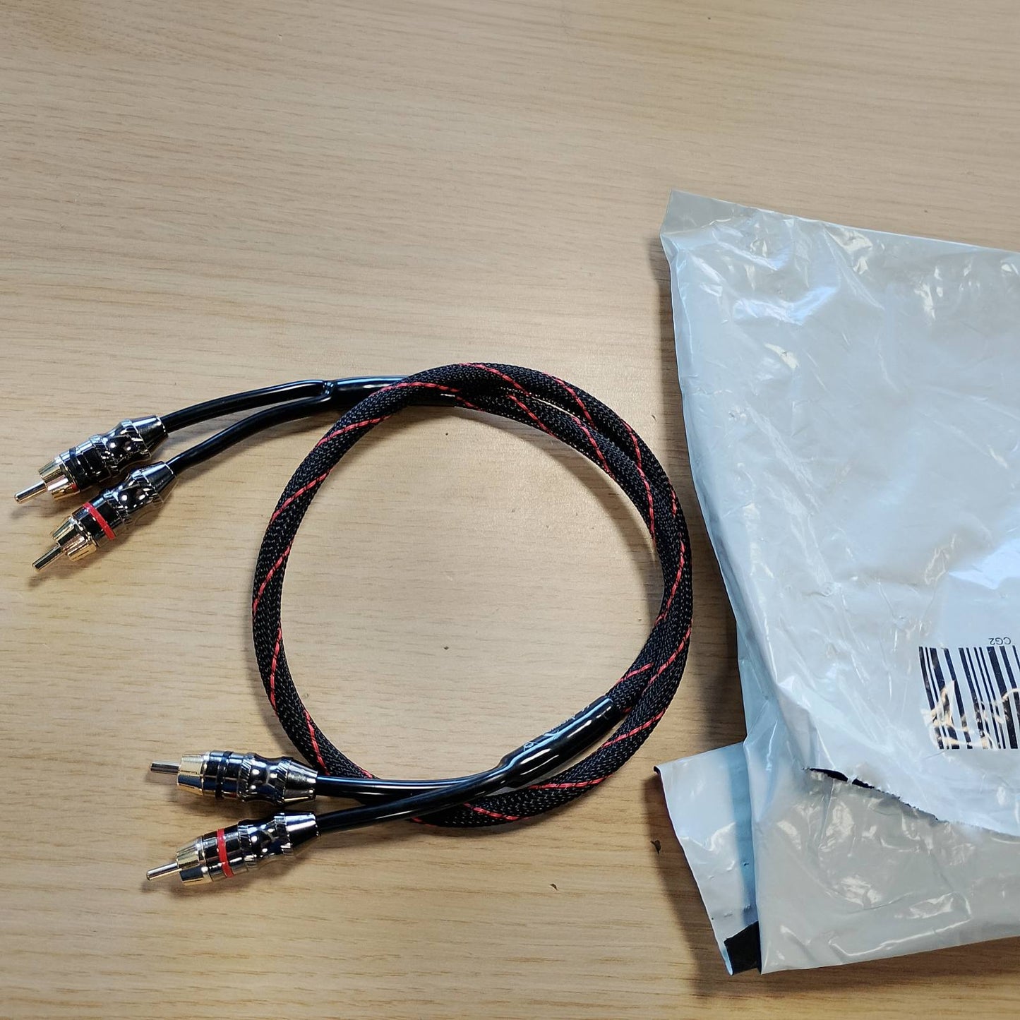 273971 - DYNAVOX Kabllo stereo Perfect Sound RCA, kontakte të veshura me ar, gjatësi 0.75 m, për pajisje audio me lidhës RCA