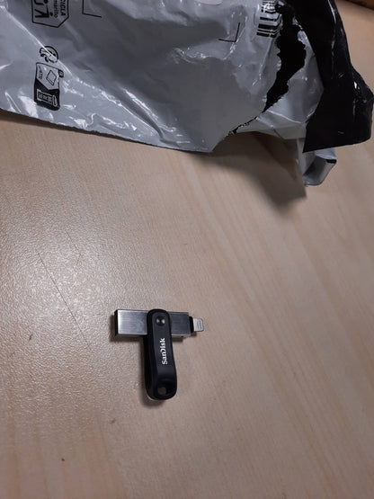 273277 - SANDISK Njësia Flash iXpand Go për iPhone, 64 GB, e pajtueshme me iPad, kopje rezervë automatike, USB 3.0, aplikacioni iXpand