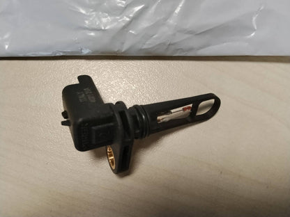 314837 - FEBI BILSTEIN Sensori i temperaturës së ajrit 30981 për tubin e marrjes, 1 njësi