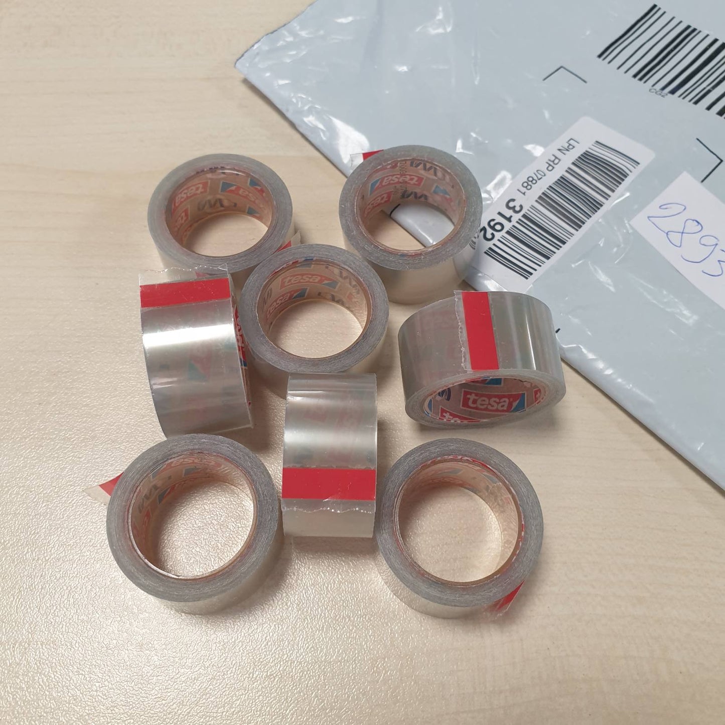 289331 - Shirit ngjitës shumë transparent tesa film CRYSTAL RECICLED, 8 rrotulla, 10 m x 19 mm