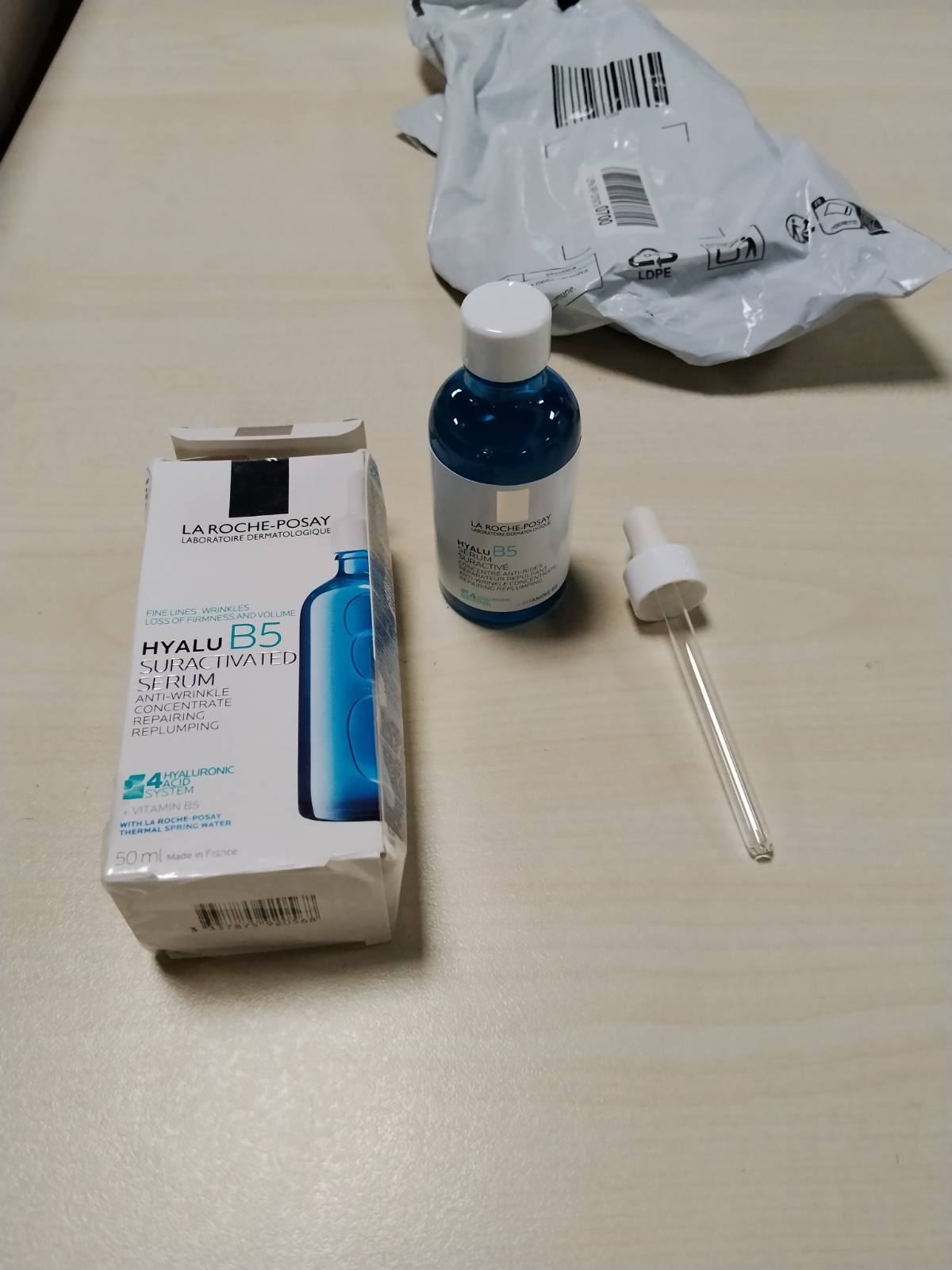 301753 - LA ROCHE-POSAY Serum Hyalu B5, serum rigjenerues me acid hialuronik dhe provitaminë B5, 50 ml