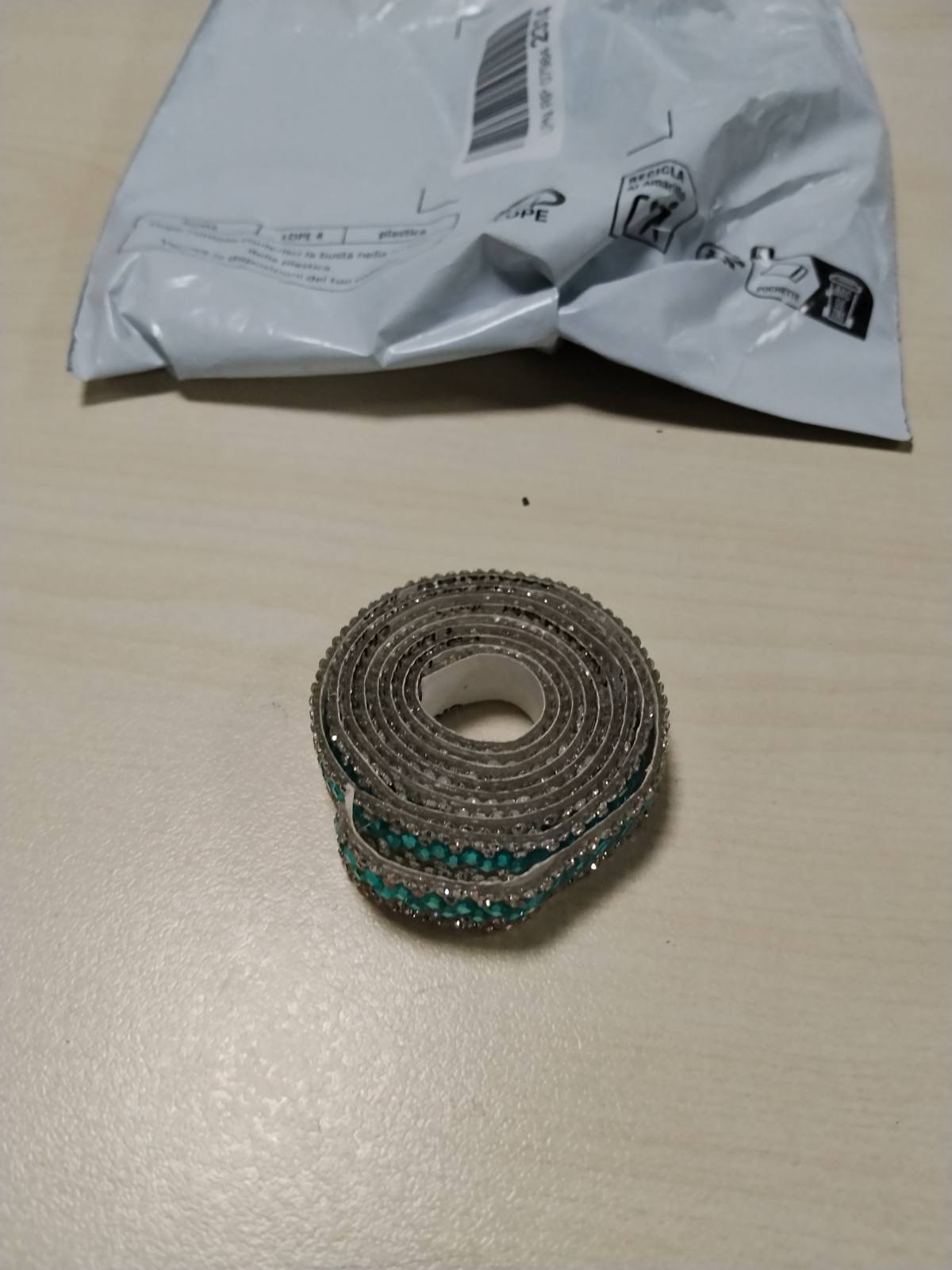 296308 - Rrotull me shirita diamanti prej guri të çmuar qelqi, 91 cm, shirita vetëngjitës prej guri të çmuar ngjyrë blu deti, skaj me shkëlqim, afishe diamanti 'bëje vetë' për veshje me shkëlqim, 1.2 cm