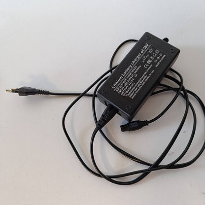 320063 - HONSZEX Kabllo Karikimi për Skuter Elektronik 42V 2A, Pajtueshëm me Segway-Ninebot F2 Pro D, E2 Pro D, Xiaomi 4, 4 Lite, 5 Elite, M365, 1s, Karikim i Shpejtë 84W