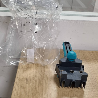 293843 - WOLFCRAFT Master Dowel Jig Universal Dowel Aid 4640000, Ndihmës praktik për kunja për nyje të pastra qoshe, T dhe sipërfaqësore