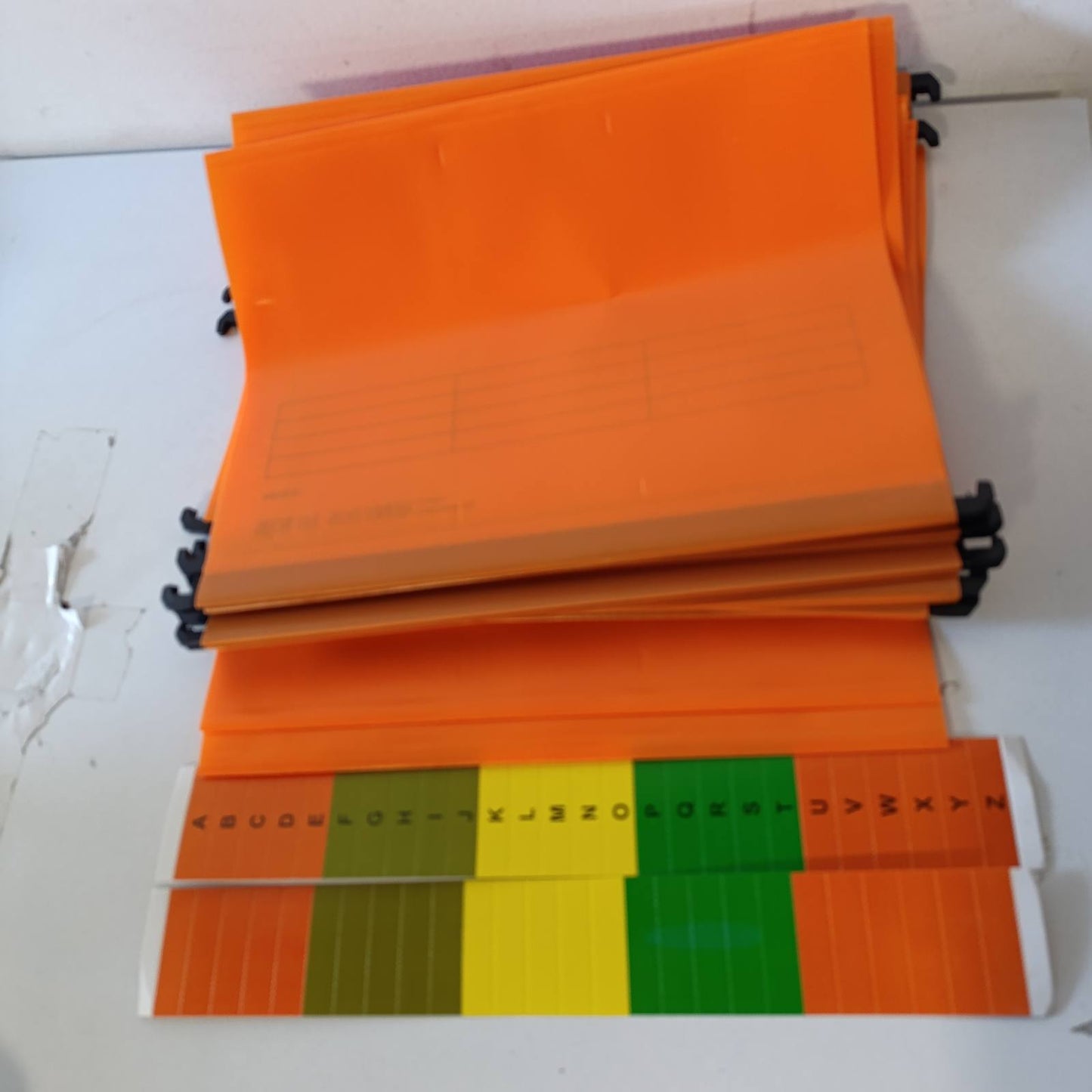 273637 - 15 dosje PVC me fletëza dhe futje për zyrë, shkollë, tavolinë, klasifikim skedarësh (portokalli)