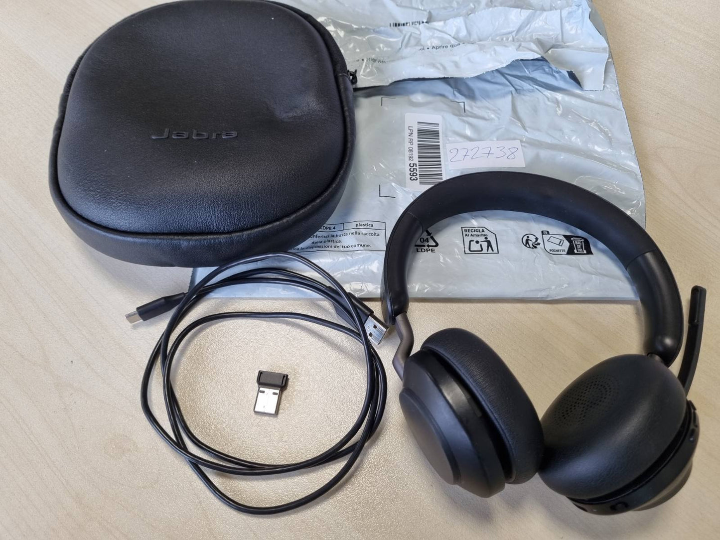 272738 - JABRA Evolve2 65, kufje pa tel stereo me anulim zhurme, adaptues Bluetooth USB-A, i zi