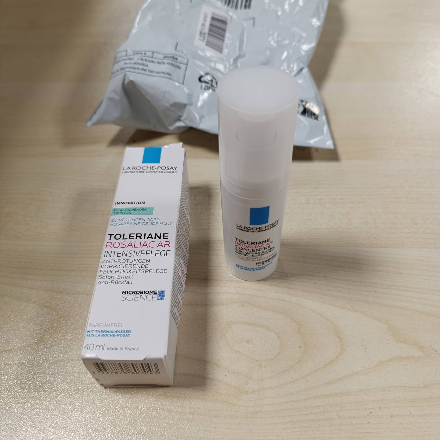 275437 - LA ROCHE-POSAY Toleriane Rosaliac AR Intensive Care - 40 ml - Kujdes për fytyrën për lëkurë të prirur ndaj skuqjes dhe rosacea - Krem hidratues me nuancë jeshile balancuese