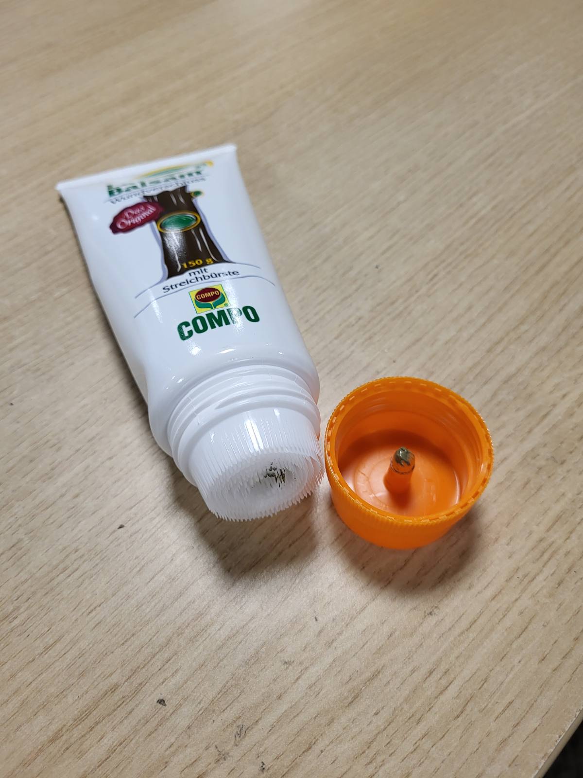 335219 - COMPO Lac Balsam, ngjitës plagësh për trajtimin e pemëve zbukuruese dhe frutore, 150 g