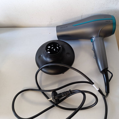 316477 - CECOTEC Tharëse flokësh Bamba IoniCare 5200 Aura, 2300W, Koncentratues dhe Difuzues, Motor DC, 2 shpejtësi, 3 temperatura, Rrjedhje e lartë ajri, Flokë pa kaçurrela, Ngjyrë e zezë