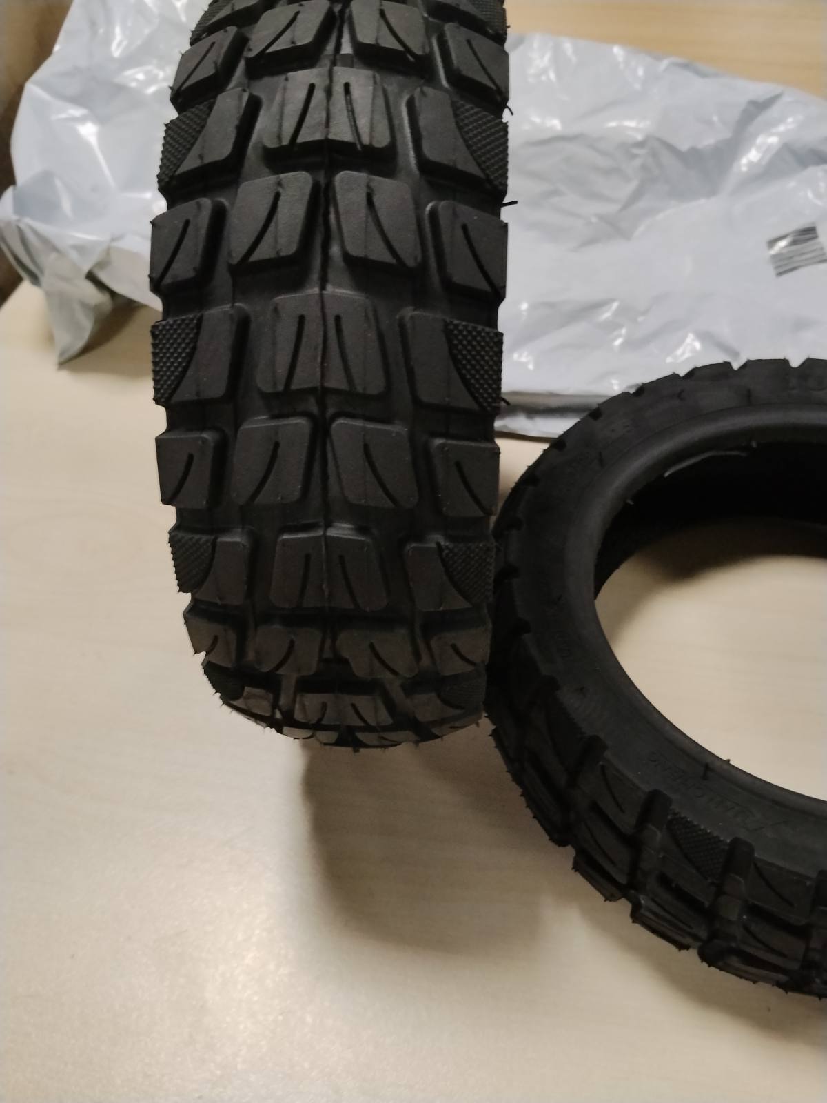 322313 - VOLOHAS 10x2,7-6,5/10x2,75-6,5 Off-Road Tubeless Pneumo për skuter elektrik Smartgyro Speedway/Rockway/Crossover Speedway 5/Dualtron 3/KuKirin G3/Urban Glide eCross Pro/Pro Boost