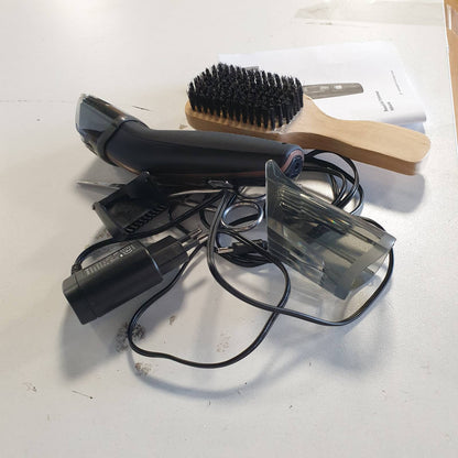 315923 - REMINGTON Komplet për shkurtuesin e mjekrës MB4046, përfshin furçë XL + gërshërë, 3 krehër të rregullueshëm 0.5-35 mm, tehe titaniumi vetëmprehëse, prerës preciz i tërheqshëm, kohëzgjatje pa tel 90 minuta