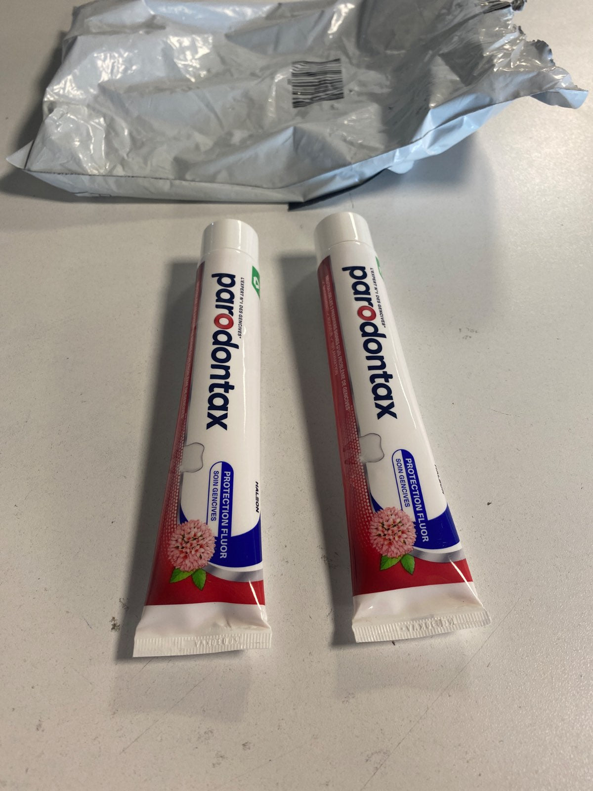 322021 - PARODONTAX - Pastë dhëmbësh me mbrojtje nga fluori - 2 x 75 ml