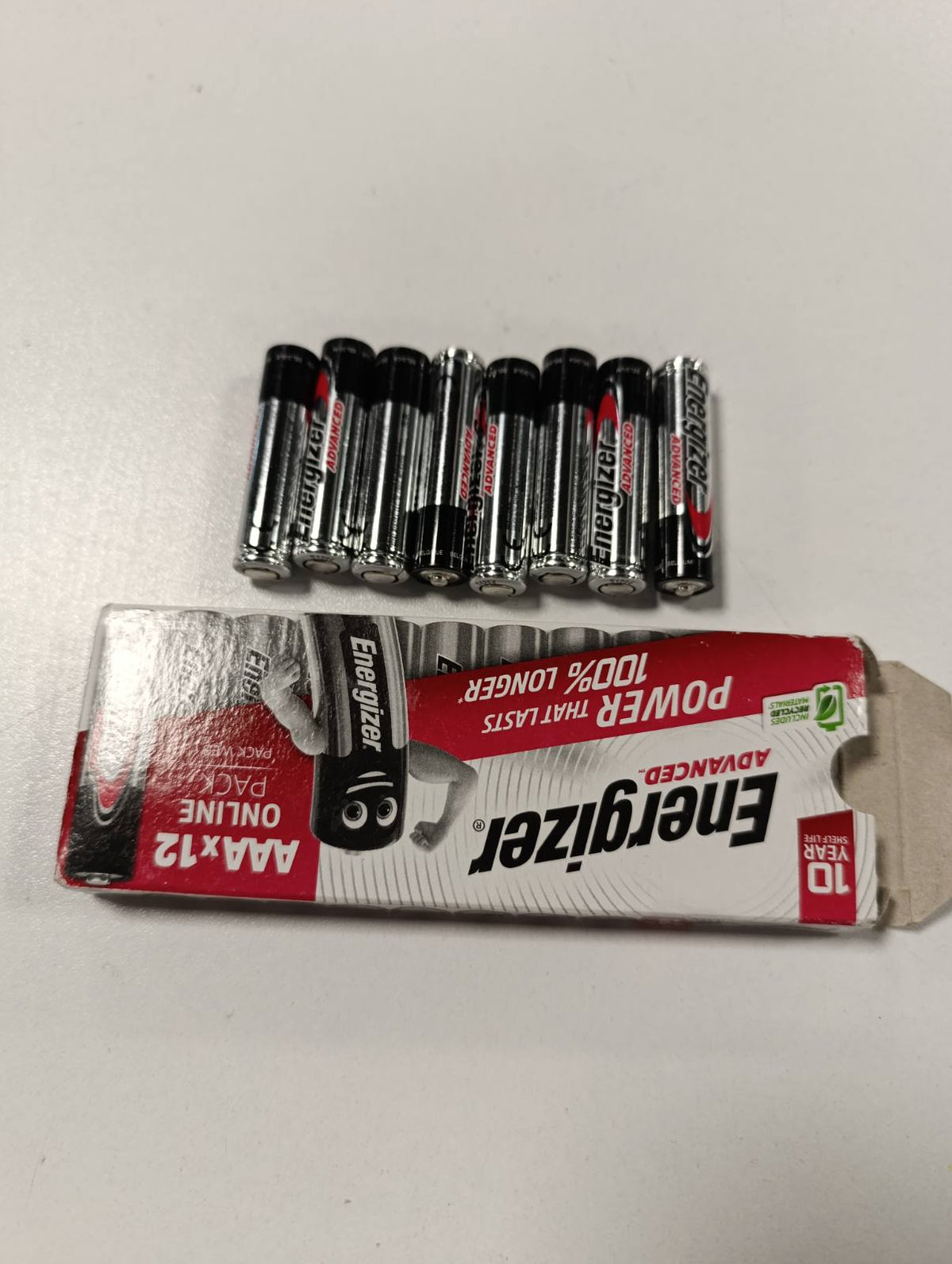 309259 - ENERGIZER Advanced - Bateri AAA, Pako me 12 copë, Bateri alkaline 1.5V, Jetëgjatësi 10-vjeçare, Paketim 100% pa plastikë