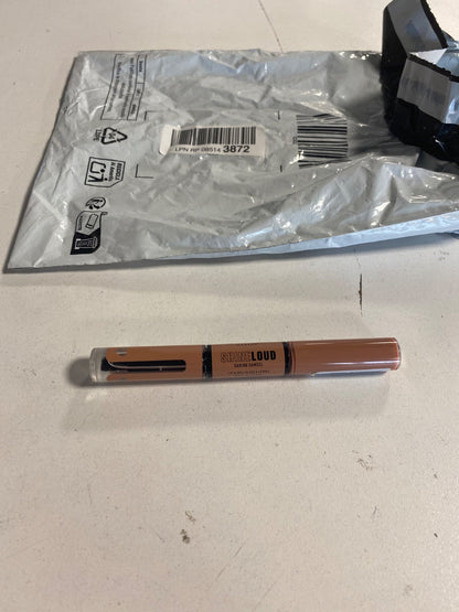 321697 - NYX PROFESSIONAL MAKEUP Buzëkuq Ultra Pigmented, Shkëlqim i Qëndrueshëm, Pa Transferim, 02 Daring Damsel