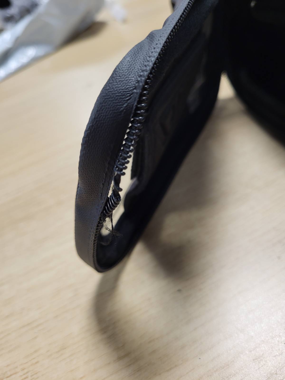 322505 - GADISTA France Çantë me kornizë e papërshkueshme nga uji për telefona me ekran me prekje 6.8", për biçikletë malore