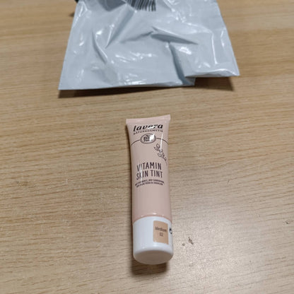 321538 - LAVERA Vitamin Skin Tint Medium 02, 30 ml, fondatinë natyrale, vegan, përfundim natyral