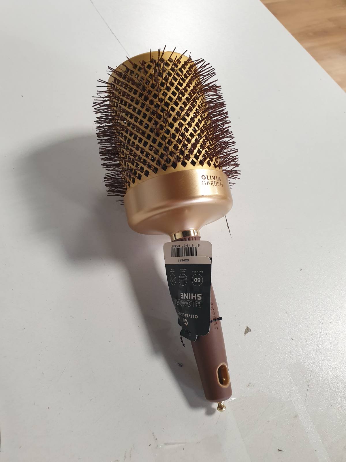 296956 - OLIVIA GARDEN Furçë Expert Blowout Shine, Ari dhe Kafe, 80 mm, Furçë qeramike e rrumbullakët, antistatike për flokë të shndritshëm dhe pa kaçurrela