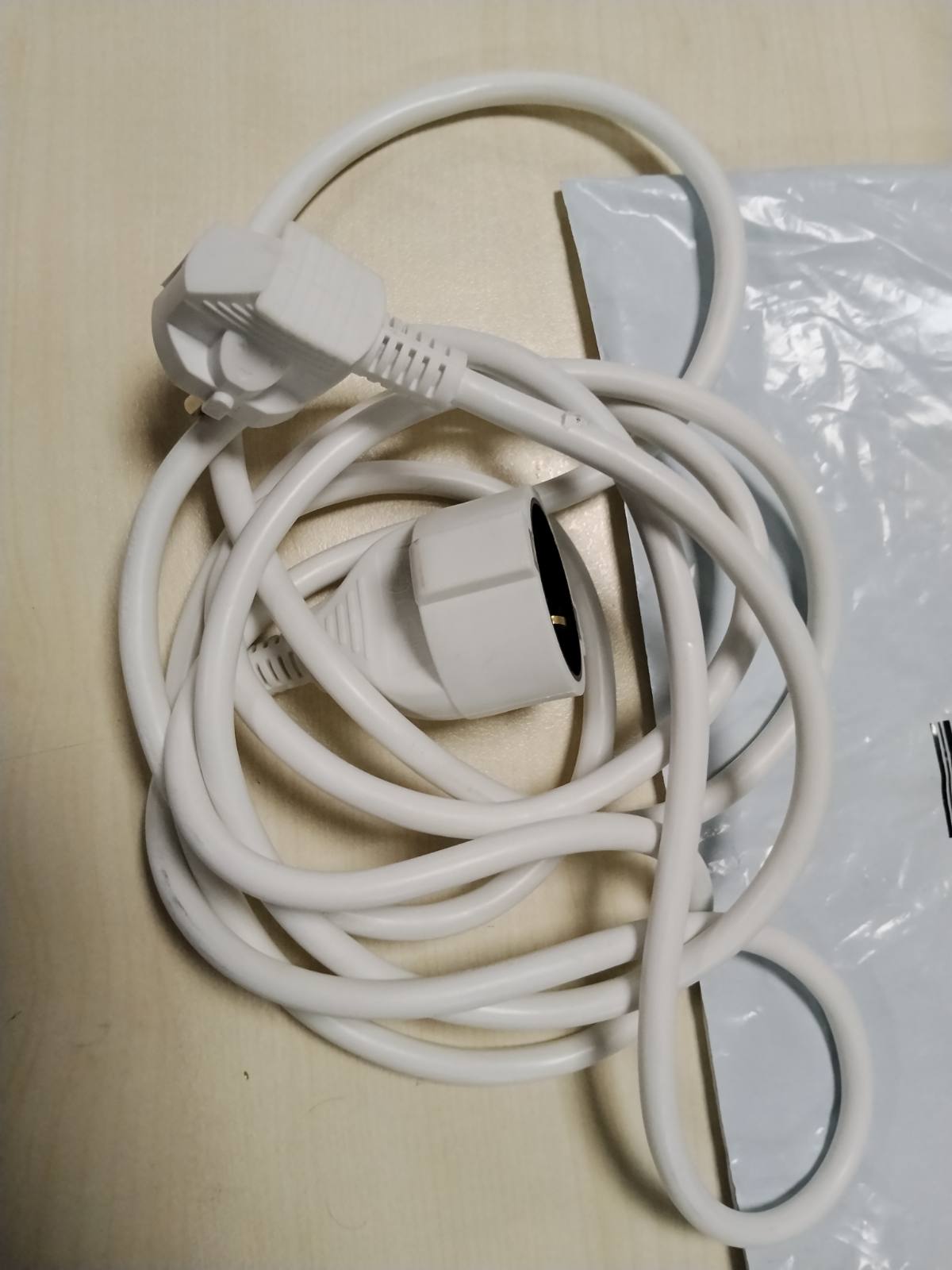 335491 - UNITEC Kabllo zgjatues H05VV-F3G 1.5mm², IP20, 3 m, e bardhë