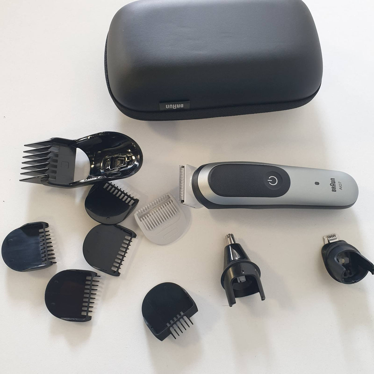 305711 - BRAUN Makinë prerëse Multigroom All-in-One Series 7, 18-në-1, AIO7585, Grau