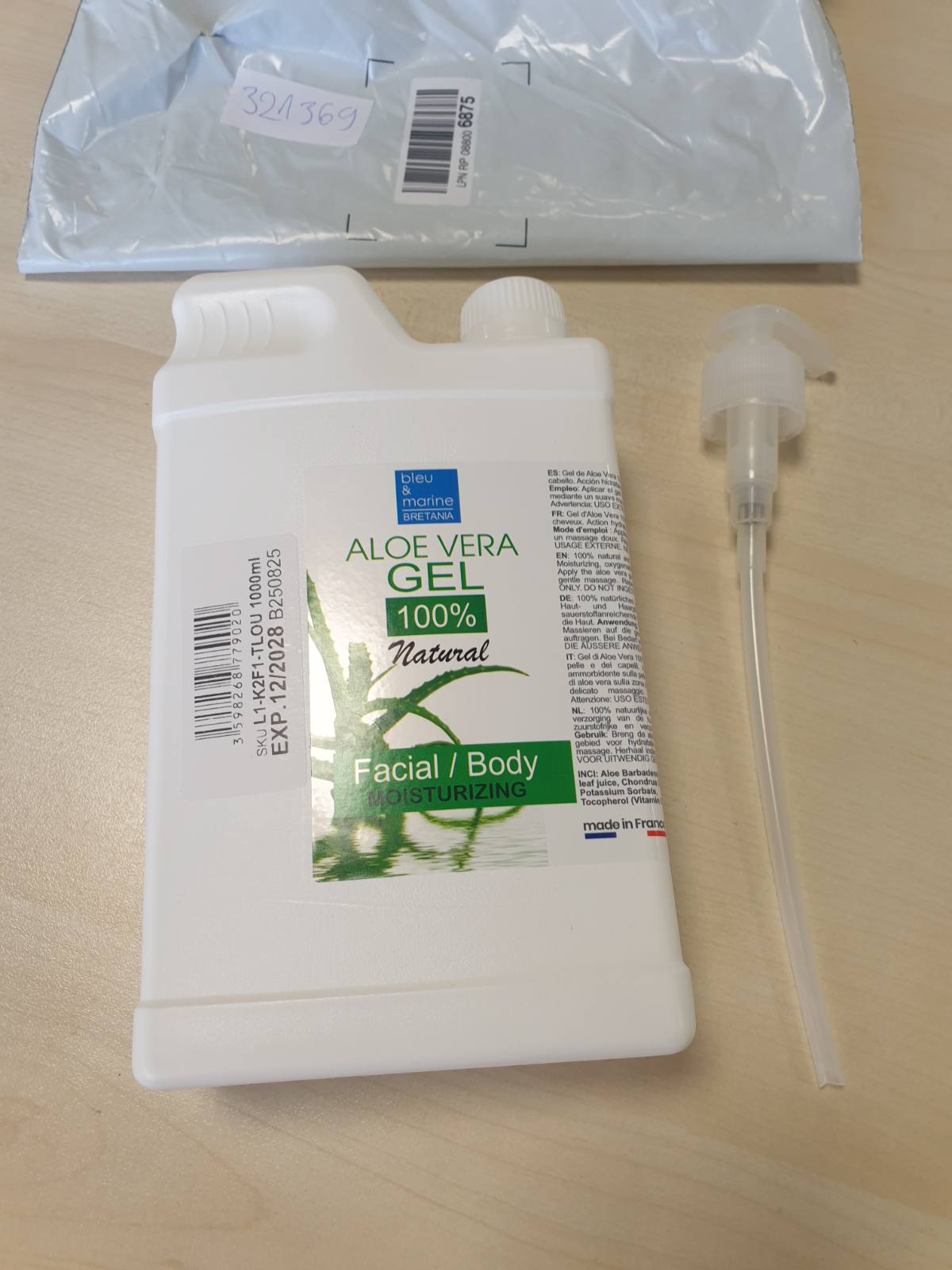 321369 - Xhel Aloe Vera 100% Natyral, Maskë Hidratuese për Fytyrën dhe Trupin, Dozator Pompe 1000 ml