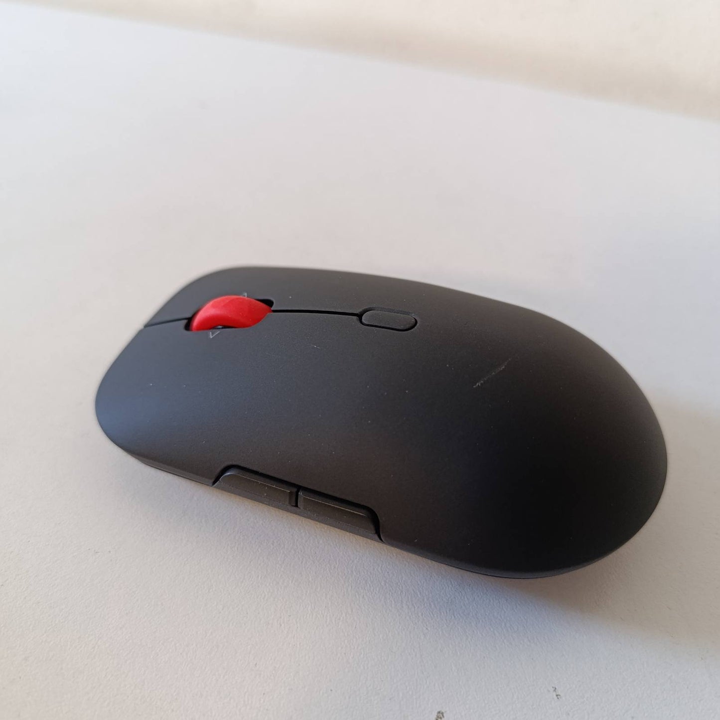 273412 - LENOVO Pro Plus 6050 - Maus Optik, 6 Butona, Pa Tel, Bluetooth 5.3, 2.4 GHz, Marrës USB, E zezë e errët, Kuti Kafe