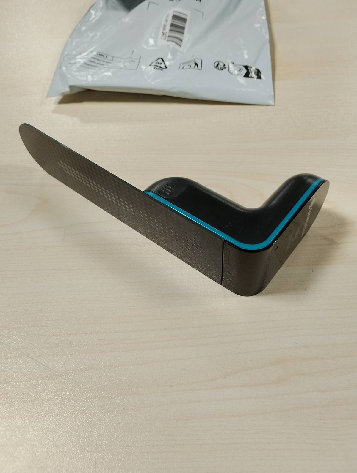 312786 - GARDENA Sensor inteligjent, matës inteligjent i lagështisë së tokës për ujitje automatike të kopshtit me aplikacionin inteligjent Gardena – pa Portë Inteligjente (e detyrueshme) (19040-20)
