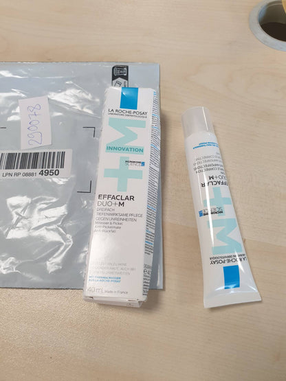290078 - LA ROCHE-POSAY Krem për fytyrën kundër akneve, Kujdes i trefishtë i thellë, 40 ml