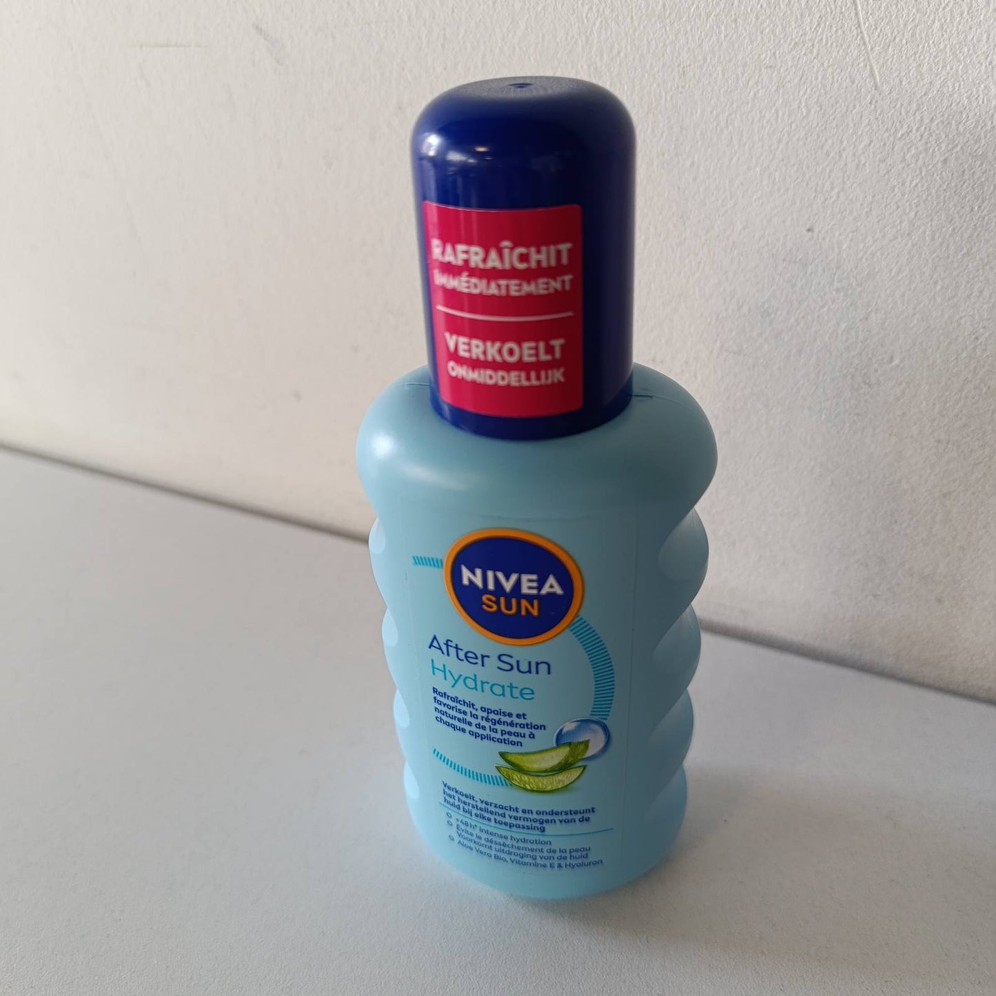 321980 - NIVEA SUN Sprej pas diellit Hidratues dhe Qetësues - 200 ml, Me Aloe vera dhe acid hialuronik