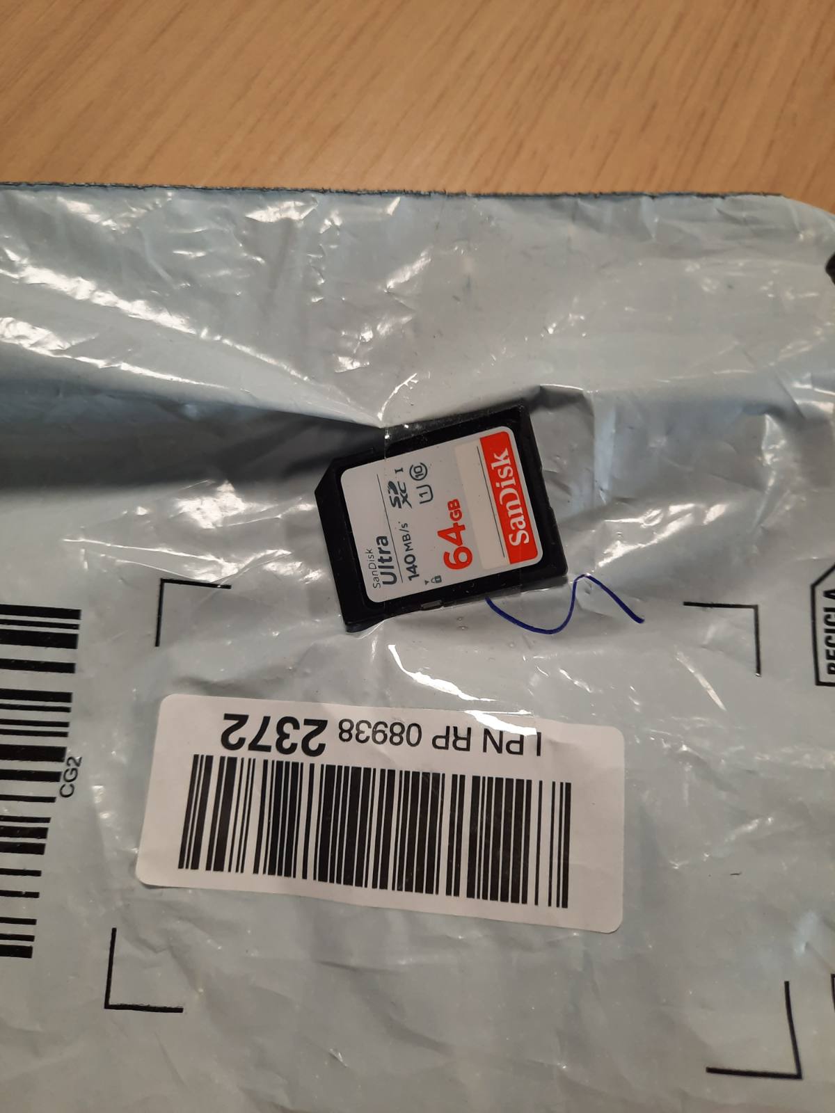 296072 - SANDISK KARTË MEMORIE ULTRA SDXC UHS-I 64 GB - PËR KAMERA KOMPakte, VIDEO FULL HD, U1, C10, V10, SHPEJTËSI LEXIMI DERI NË 140 MB/S, GARANCI 10-VJEÇARE