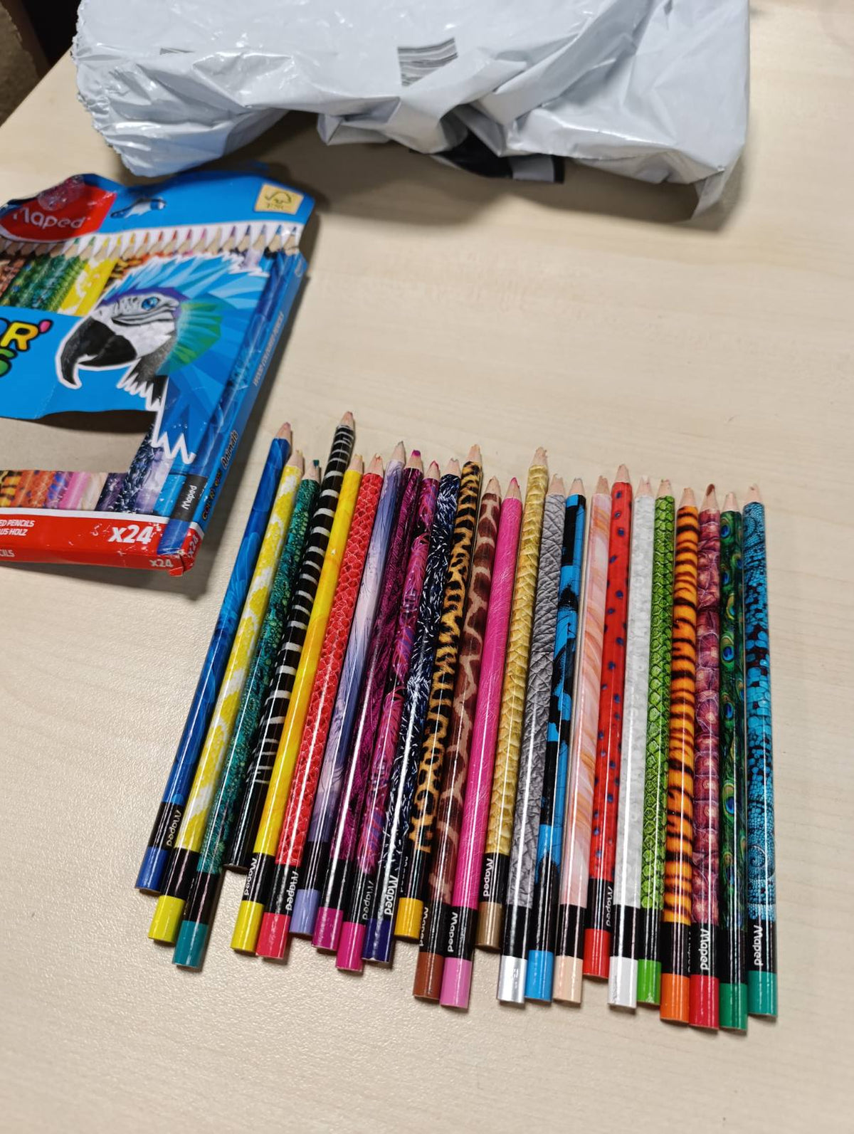 309332 - Maped - 24 lapsa me ngjyra Color'Peps Animals FSC - Laps trekëndësh