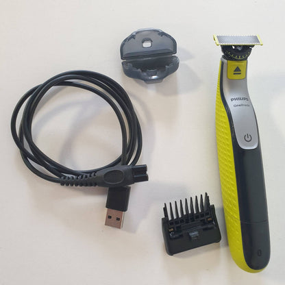 311133 - PHILIPS OneBlade 360 Fytyrë, Makinë prerëse dhe rroje elektrike, 2 tehe fytyre 360, krehër 5-në-1 (Modeli QP2734/30)