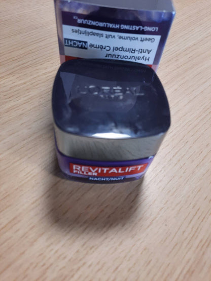 302206 - L'ORÉAL PARIS Krem nate kundër plakjes me acid hialuronik Revitalift Filler, 50 ml; I përshtatshëm për të gjitha llojet e lëkurës, për gratë 35 vjeç e lart
