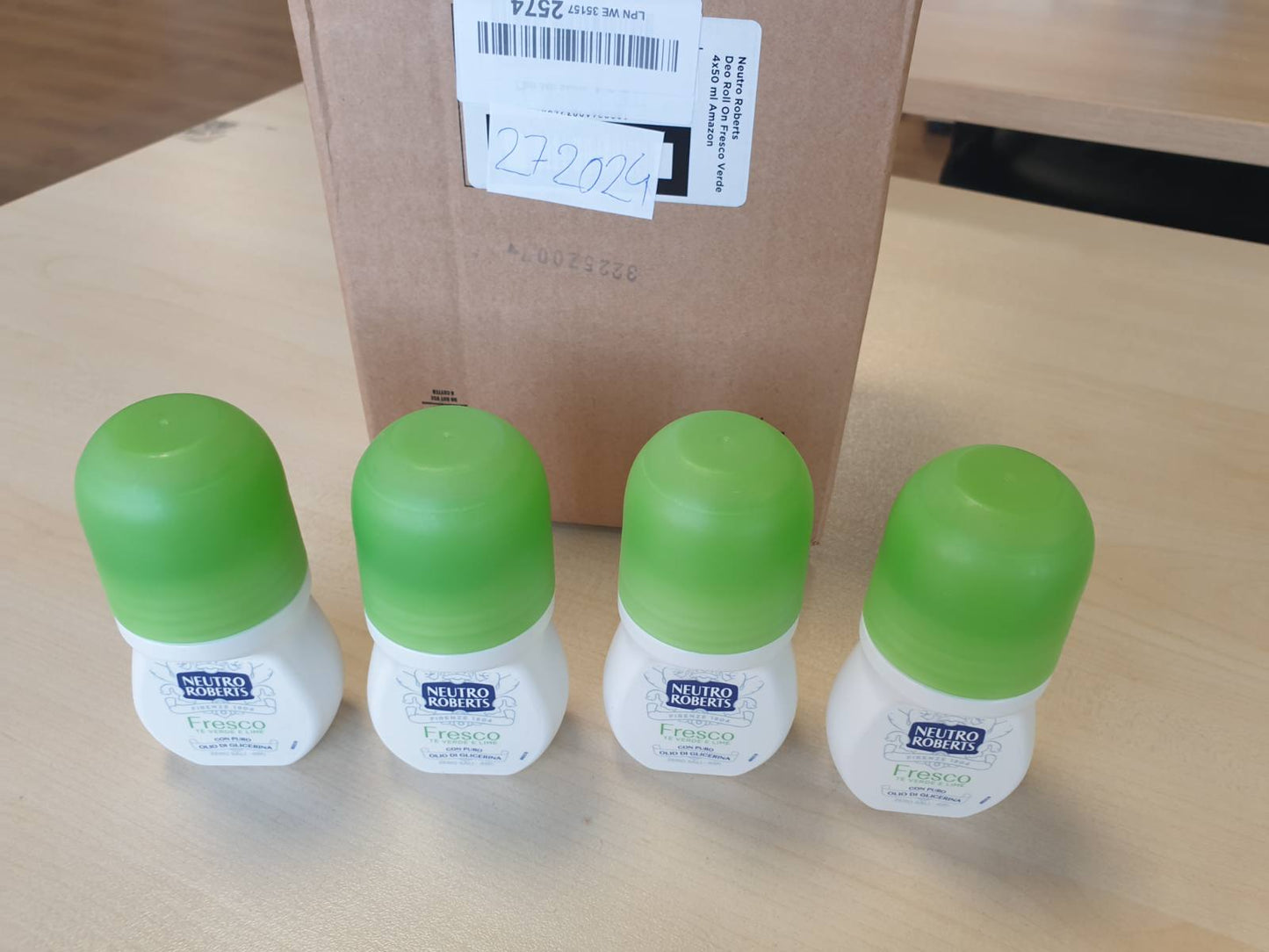 272024 - NEUTRO ROBERTS Deodorant Roll-On Fresh Green, 50 ml, Çaj Jeshil dhe Lime, Zero Kripëra Alumini, 48 orë, 4 copë