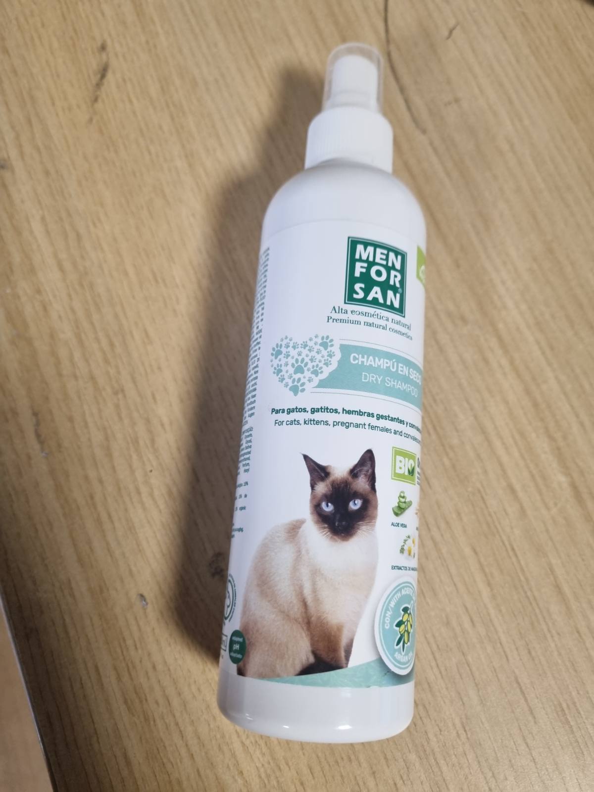 225016 - SHAMPO E THATË MENFORSAN, Vaj Argani për Macet, 250 ml