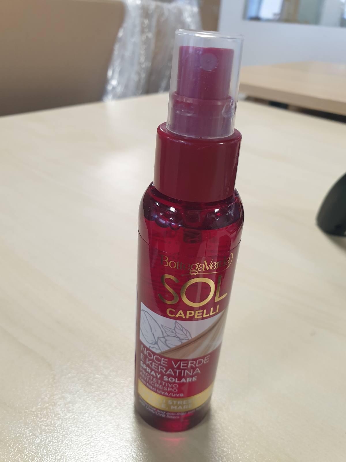 272385 - BOTTEGA VERDE Sprej Mbrojtës Sol Capelli, 100 ml, me Vaj Arre të Gjelbër dhe Keratinë, Filtra Diellorë UVA/UVB
