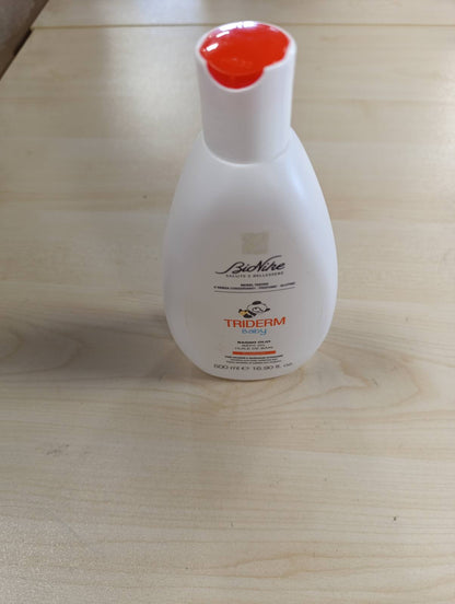 271825 - BIONIKE Triderm Baby 500ml - Vaji për Banjë për Foshnje dhe Fëmijë për Lëkurë të Ndjeshme