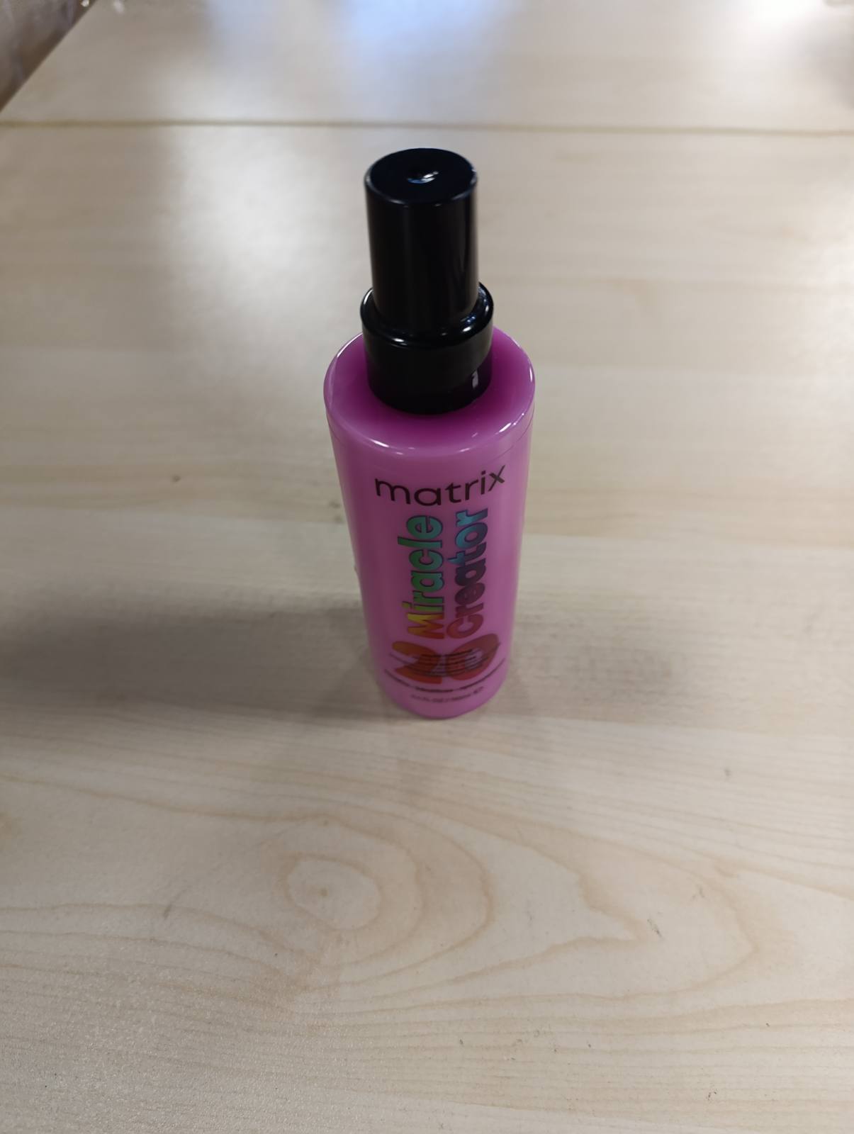 272031 - MATRIX Mbrojtës nga Nxehtësia për Flokë, Sprej, 190 ml