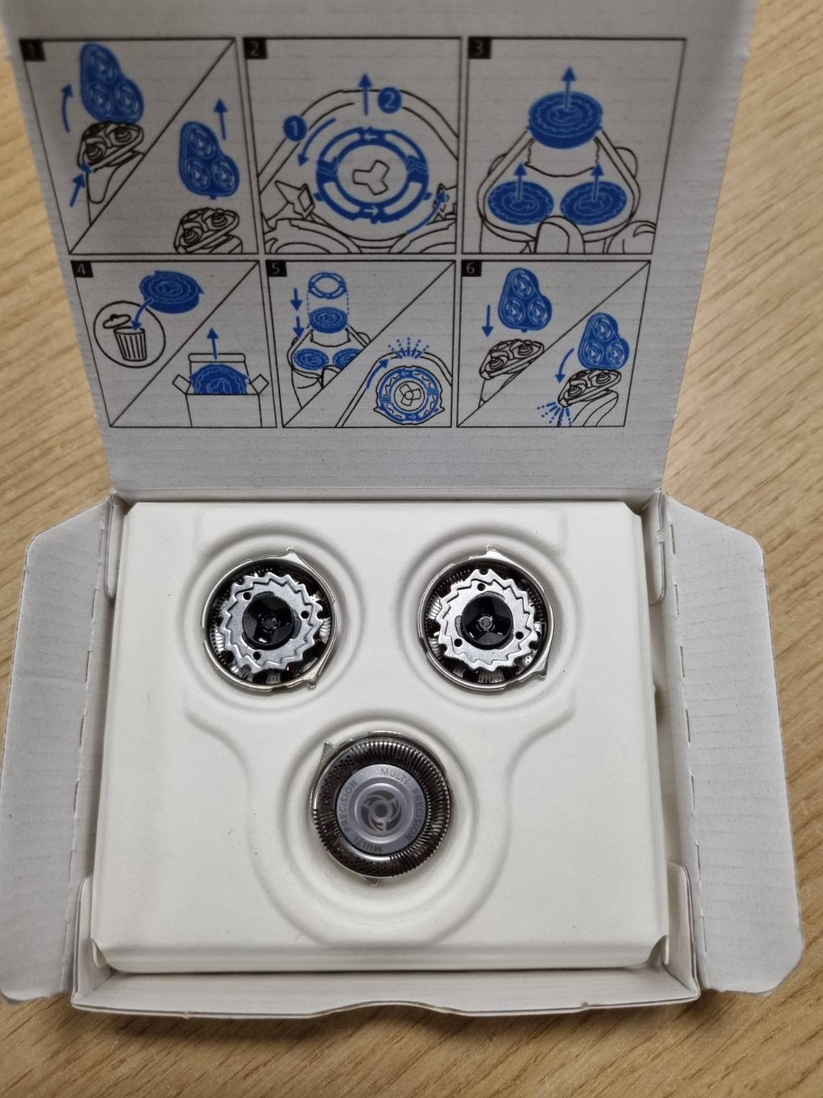 271310 - PHILIPS Kokat e rrojës Shaver Series 5000 (modeli SH50/50)