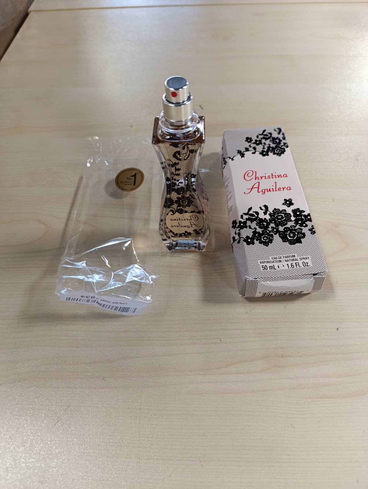 271590 - CHRISTINA AGUILERA - Signature, Eau de Parfum Femëror, 50 ml, Lulesh dhe Oriental me Nota Jasemini, Bozhure dhe Vaniljeje
