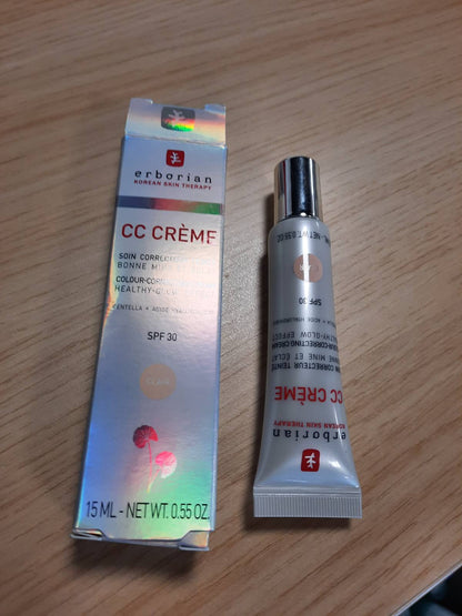 271681 - ERBORIAN Krem CC Centella Asiatica, Krem dhe Grim për Fytyrën Illumite me Përkufizim të Lartë, Krem Dielli SPF 30, 15 ml