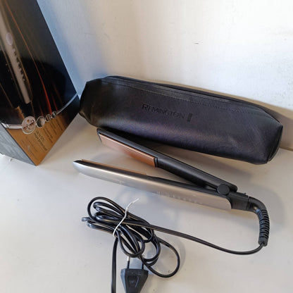 271244 - REMINGTON Drejtuese për flokë të valëzuar dhe të drejtë, mbrojtje nga keratina, sensor nxehtësie, model Ultra Qeramik S8593