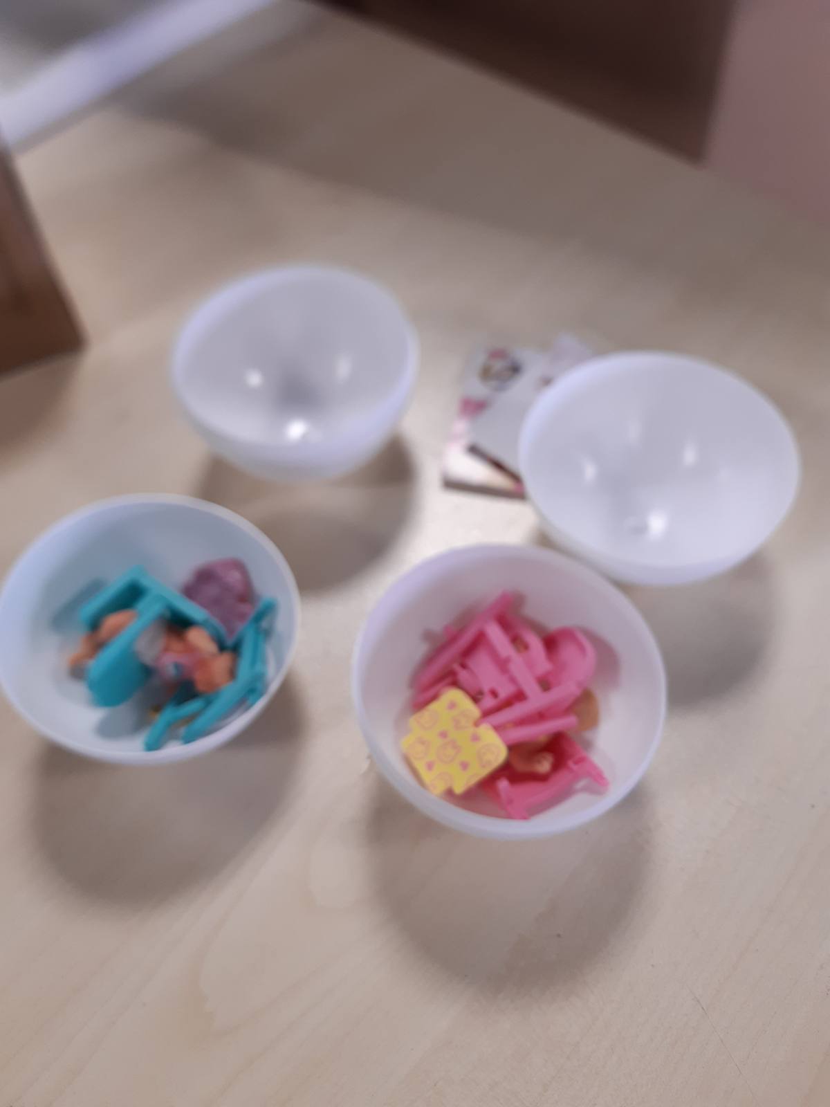 238723 -Make It Mini Real Baby – Make It Mini Baby Food Collectibles – Enë misterioze “blind box”, DIY, realiste, lojë dhe aksesorë, lodër për vajza, dhuratë për moshën mbi 8 vjeç, jo e ngrënshme.