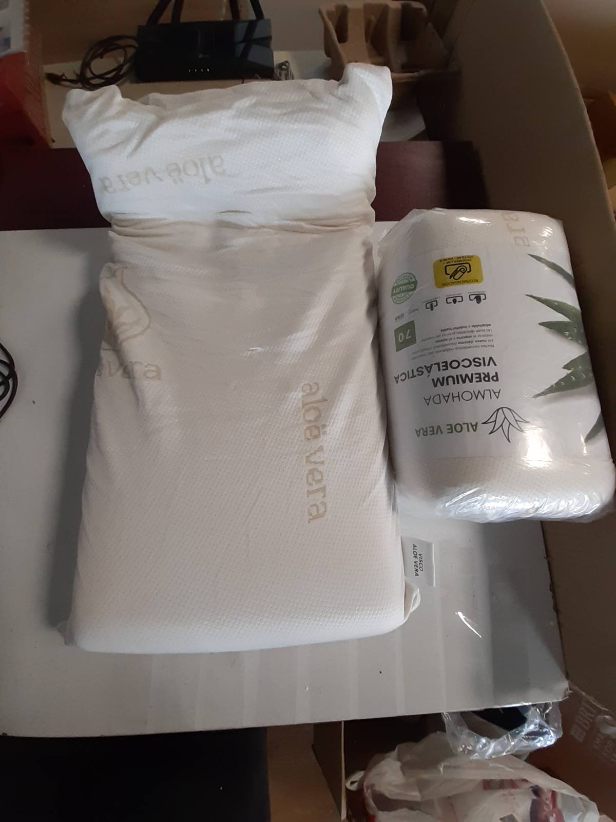 185105 - GJUMI ONLINE - Jastëk Viskoelastik me Aloe Vera, Anti-Stres, Përshtatshmëri e Shkëlqyer, 70 x 40 cm