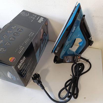 292821 - BRAUN TexStyle 5 SI5256BL, Hekur Rrobash me Pllakë Superqeramike FreeGlide 3D, 2600W, mbushje 300ml, dorezë ergonomike, sistem anti-pikim, Blu/E Zezë