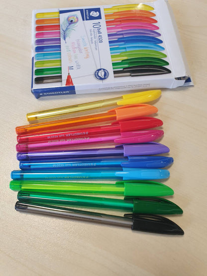 296506 - STAEDTLER Stilolaps trekëndësh, gjerësia e vijës M 1.00 mm, 10 stilolapsa me ngjyra, 4320 MC10