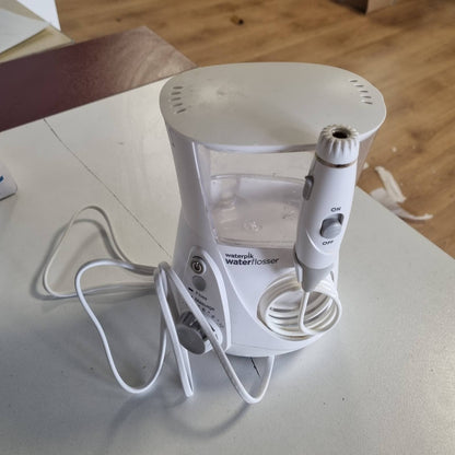297899 - WATERPIK Pastrues uji ultra profesional, me 6 maja, 10 nivele presioni, ngjyra e bardhë (WF-660EU)