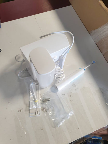271198 - ORAL-B Pastrues uji për qendrën shëndetësore me 1 grykë Oxyjet, 1 grykë spërkatjeje uji
